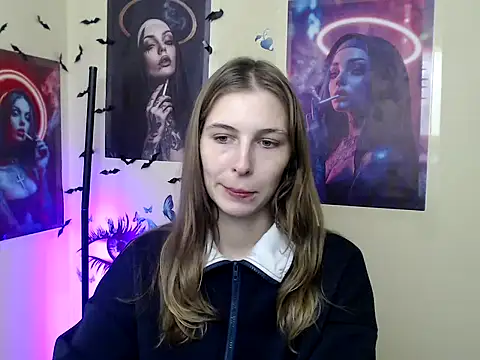 Snapshot of StrangerGi chatting on October 15, 12:16 pm StrangerGi online show from October 15, 12:16 pm