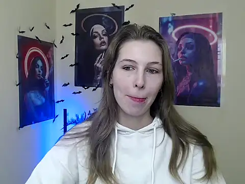 Snapshot of StrangerGi chatting on November 21, 7:07 am StrangerGi online show from November 21, 7:07 am