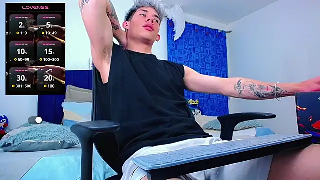 Snapshot of thiagomurphyy chatting on February 5, 3:02 am thiagomurphyy online show from February 5, 3:02 am