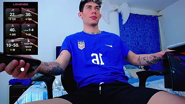 Snapshot of thiagomurphyy chatting on March 6, 5:03 am thiagomurphyy online show from March 6, 5:03 am