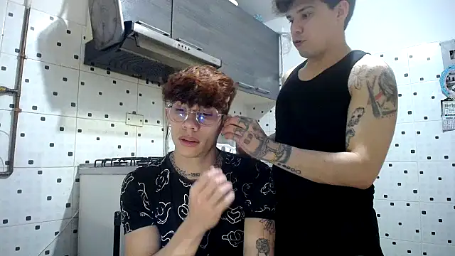 thiagomurphyy online show from January 15, 6:51 am