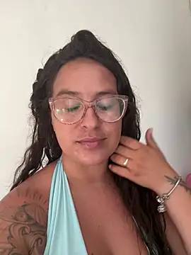 Snapshot of ladyweed777 chatting on March 2, 2:02 pm ladyweed777 online show from March 2, 2:02 pm