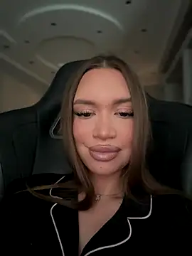 bunnyrich online show from December 5, 9:18 am