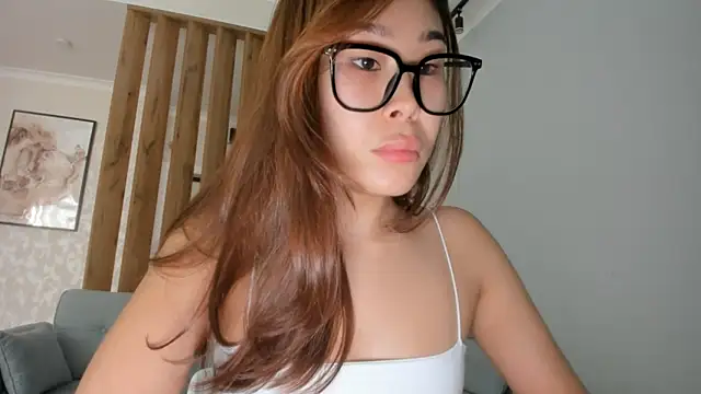 Yukisans online show from October 16, 9:10 am