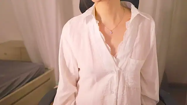 sinnn online show from October 28, 3:47 pm