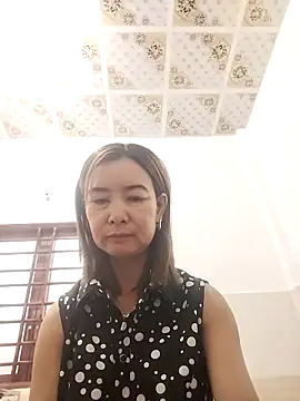 Sexy-ladyboobs20 online show from October 18, 1:19 am