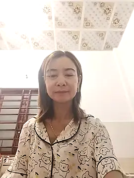 Sexy-ladyboobs20 online show from October 22, 10:48 am