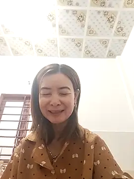 Sexy-ladyboobs20 online show from October 26, 1:11 am