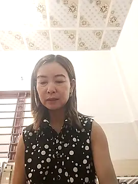 Sexy-ladyboobs20 online show from November 14, 1:15 am