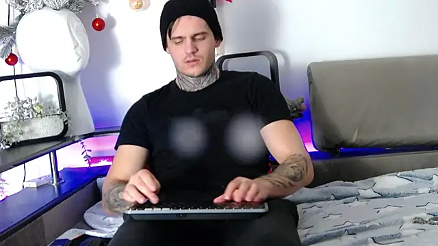 Snapshot of CarterCole chatting on December 30, 4:29 pm CarterCole online show from December 30, 4:29 pm