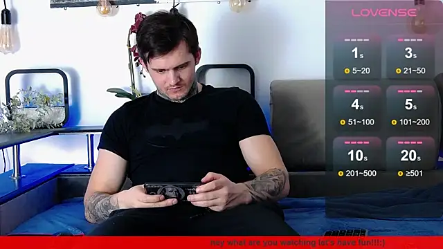 Snapshot of CarterCole chatting on March 2, 1:49 pm CarterCole online show from March 2, 1:49 pm