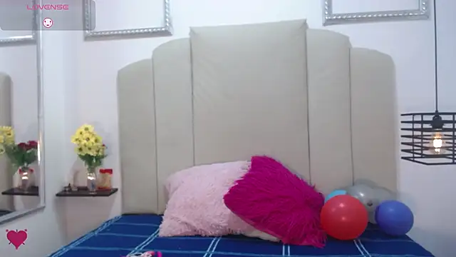 Grettel-ramirez online show from January 14, 3:22 am