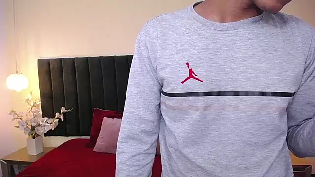 soft attraction online show from November 6, 7:59 pm