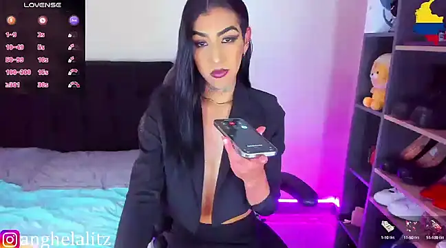 litz81 online show from February 7, 9:48 pm