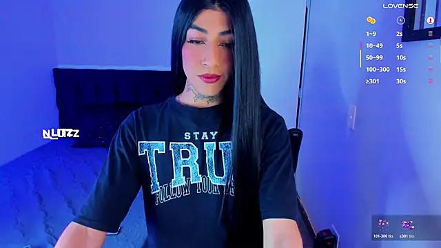 litz81 online show from November 25, 6:19 pm