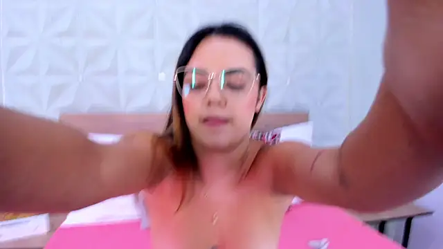 Stacey white  online show from June 4, 8:37 pm