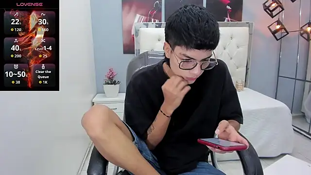 Noha scott online show from March 3, 11:43 pm