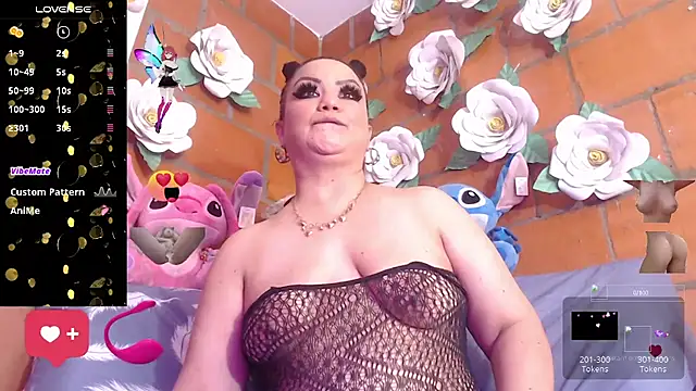 Snapshot of IngritBitch chatting on November 20, 3:12 pm IngritBitch online show from November 20, 3:12 pm