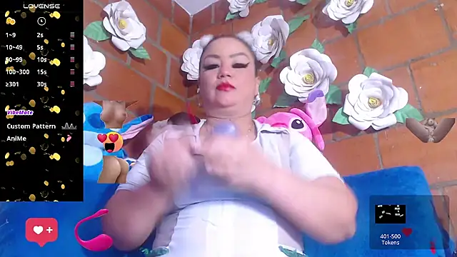 Snapshot of IngritBitch chatting on March 2, 7:48 am IngritBitch online show from March 2, 7:48 am