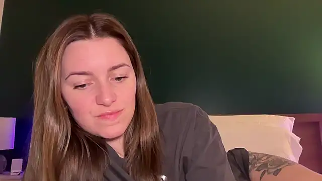 urwetdreamDDD online show from January 22, 2:48 am