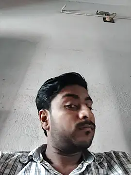 Snapshot of lm12334 chatting on October 3, 9:39 am lm12334 online show from October 3, 9:39 am