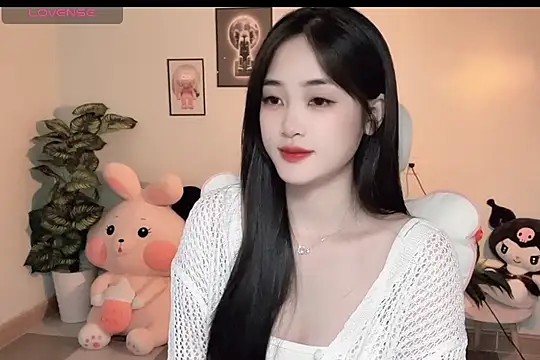  Aimy  online show from December 3, 6:06 pm