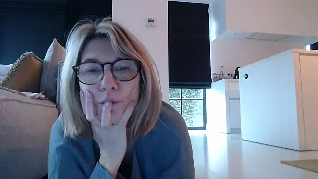 godinflower online show from November 13, 8:57 am