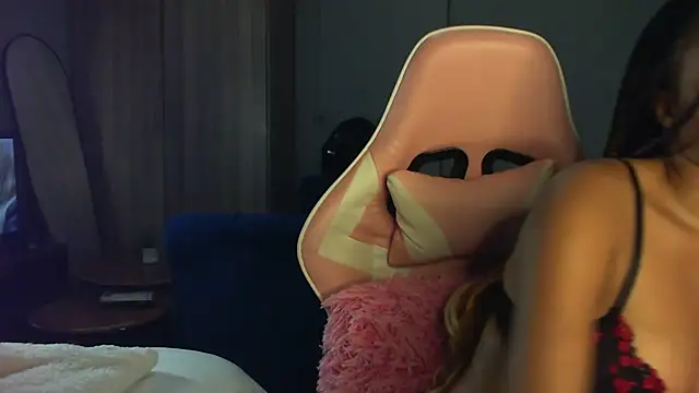 Sexylisa670 online show from January 6, 8:12 pm