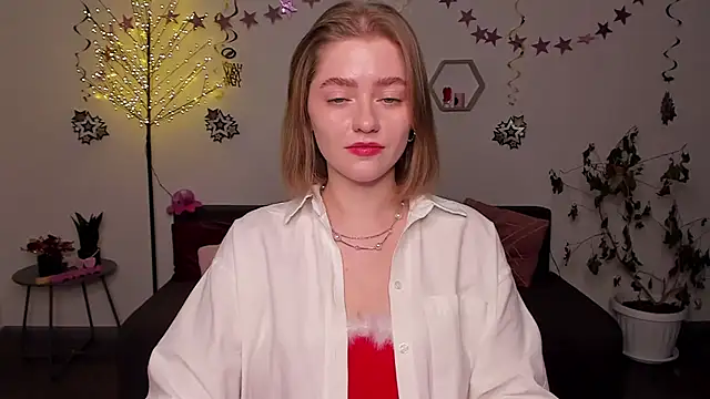 Snapshot of AidaPerry chatting on December 30, 6:38 pm AidaPerry online show from December 30, 6:38 pm
