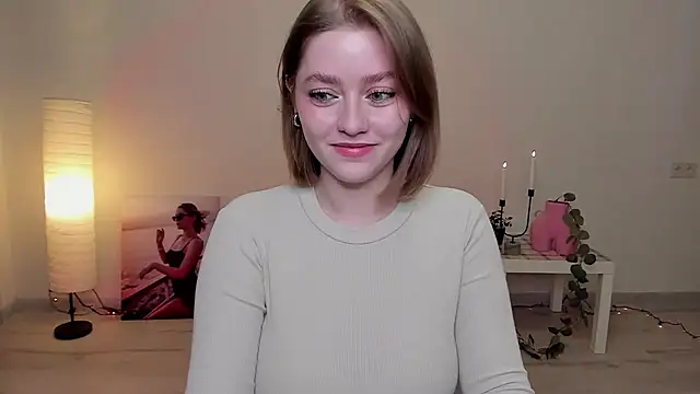 Snapshot of AidaPerry chatting on January 13, 1:28 pm AidaPerry online show from January 13, 1:28 pm