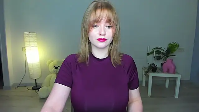 Snapshot of AidaPerry chatting on September 10, 4:51 pm AidaPerry online show from September 10, 4:51 pm