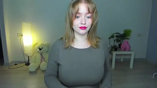 AidaPerry online show from October 10, 4:17 pm