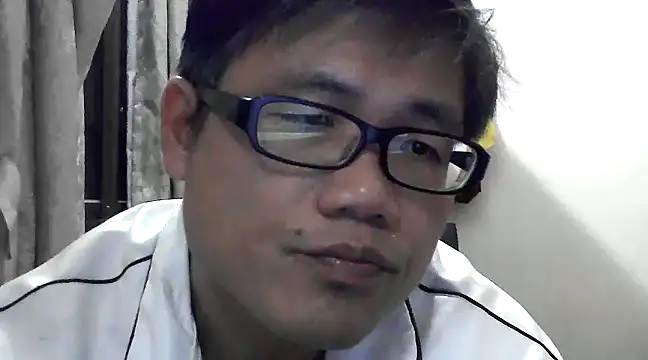 Snapshot of findagirlfriend chatting on December 9, 1:02 pm findagirlfriend online show from December 9, 1:02 pm