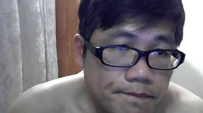 Snapshot of findagirlfriend chatting on January 29, 11:51 am findagirlfriend online show from January 29, 11:51 am