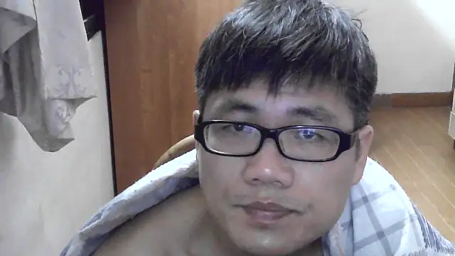 Snapshot of findagirlfriend chatting on March 8, 6:16 pm findagirlfriend online show from March 8, 6:16 pm