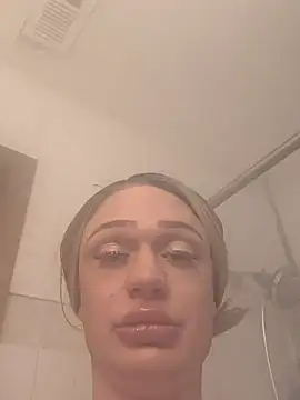 ImCarolinaCutiexxx online show from September 24, 6:44 pm