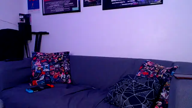 RyffBurnz online show from December 3, 5:09 am