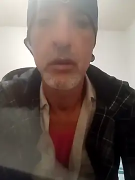 Snapshot of Bottomboy114 chatting on November 12, 11:58 pm Bottomboy114 online show from November 12, 11:58 pm