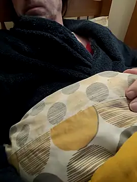 JulianJ50 online show from December 14, 8:52 am