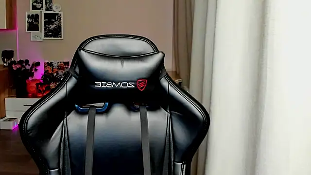 Sm0ly online show from October 21, 1:50 am