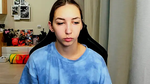 Sm0ly online show from October 22, 2:01 am