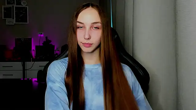 Sm0ly online show from June 3, 2:55 pm