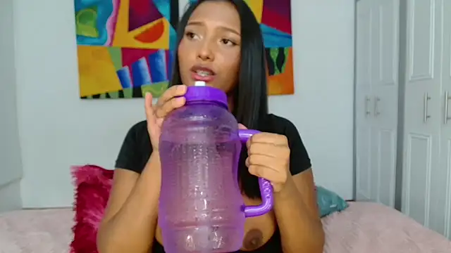 Snapshot of Pandora_gu chatting on October 22, 9:58 pm Pandora gu online show from October 22, 9:58 pm