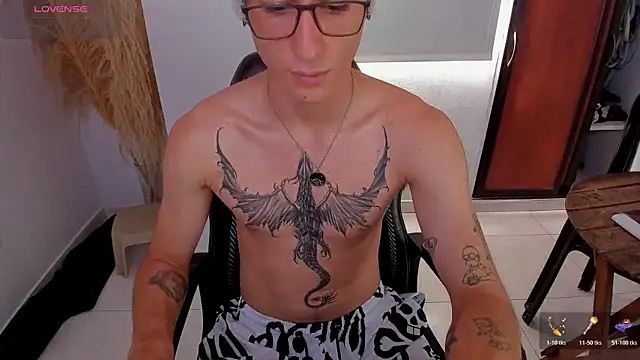 Snapshot of Jaack_str chatting on December 3, 7:12 pm Jaack str online show from December 3, 7:12 pm