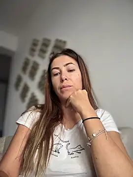 RaquelleDevon online show from November 6, 8:48 am