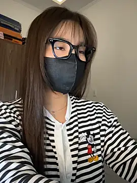 Lilisa miu online show from January 8, 4:20 pm