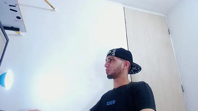 Gregory hard online show from November 10, 3:27 am