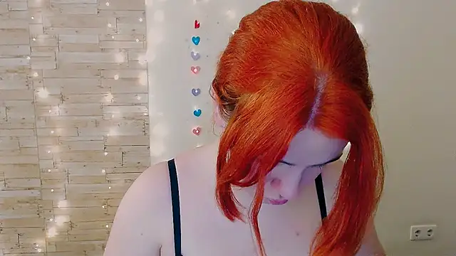 Snapshot of Sun_Alexia chatting on February 1, 4:35 am Sun Alexia online show from February 1, 4:35 am