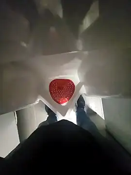 Policeman20742 online show from September 27, 10:26 pm