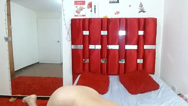 krystal thomson online show from January 21, 7:39 pm